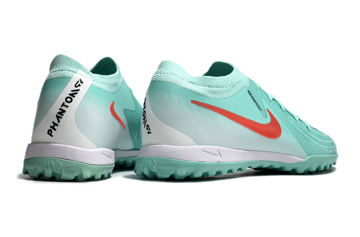 Nike Phantom Luna Turf