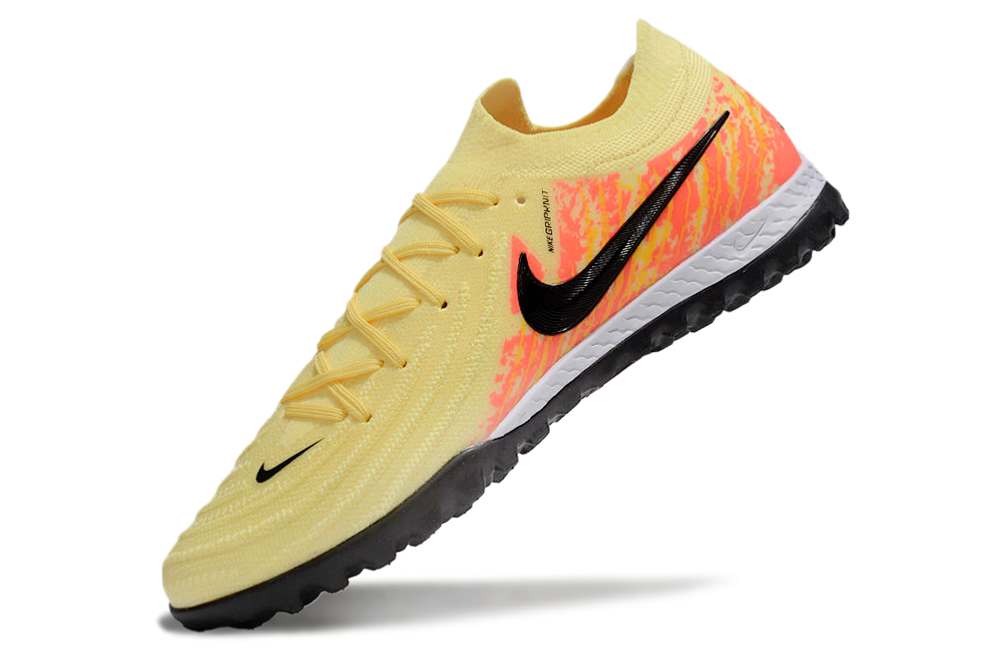 Nike Phantom Luna Turf