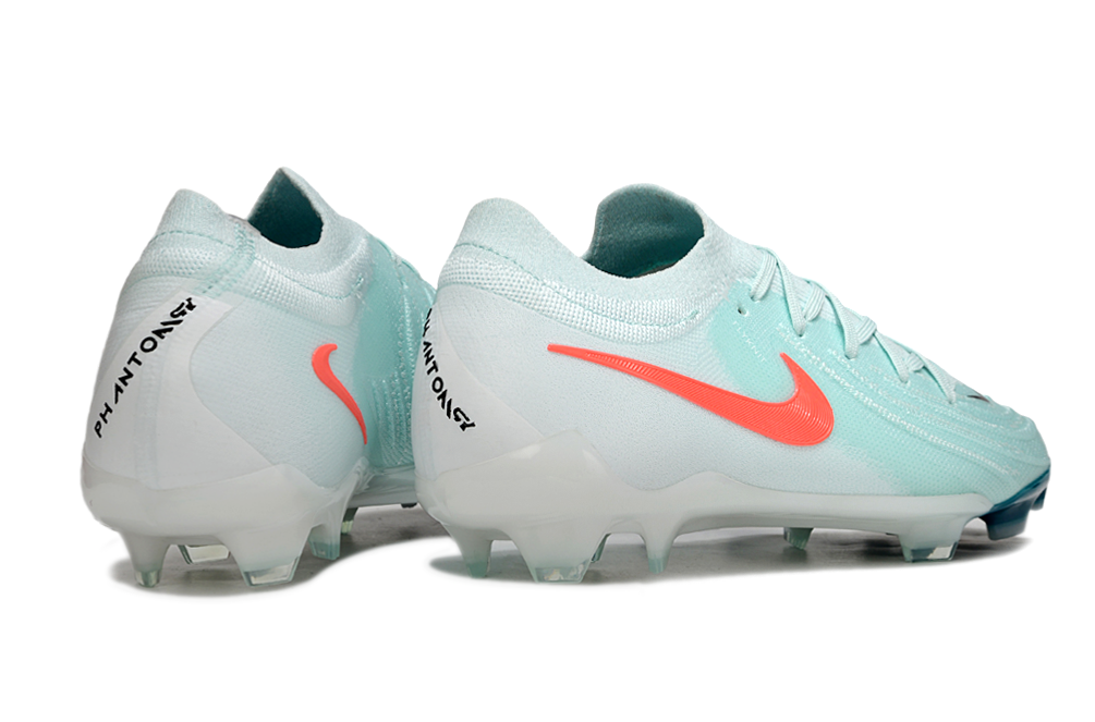 Nike Phantom Luna