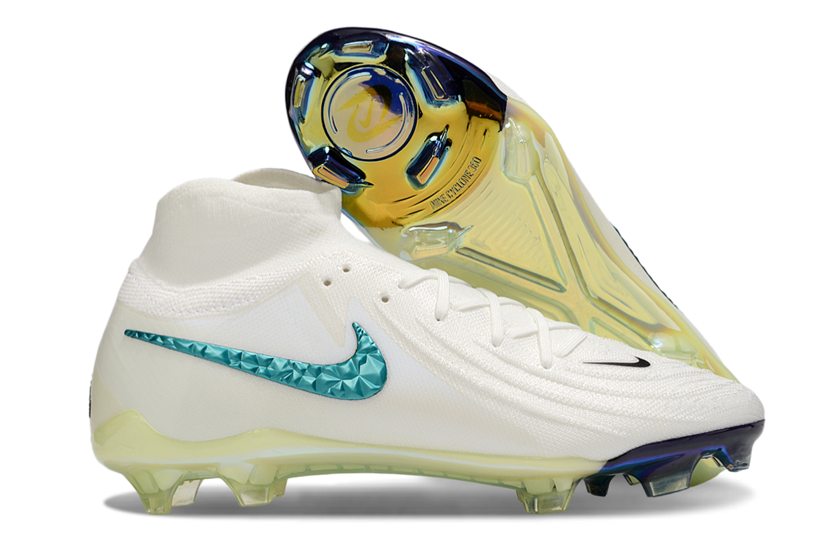 Nike Phantom Luna