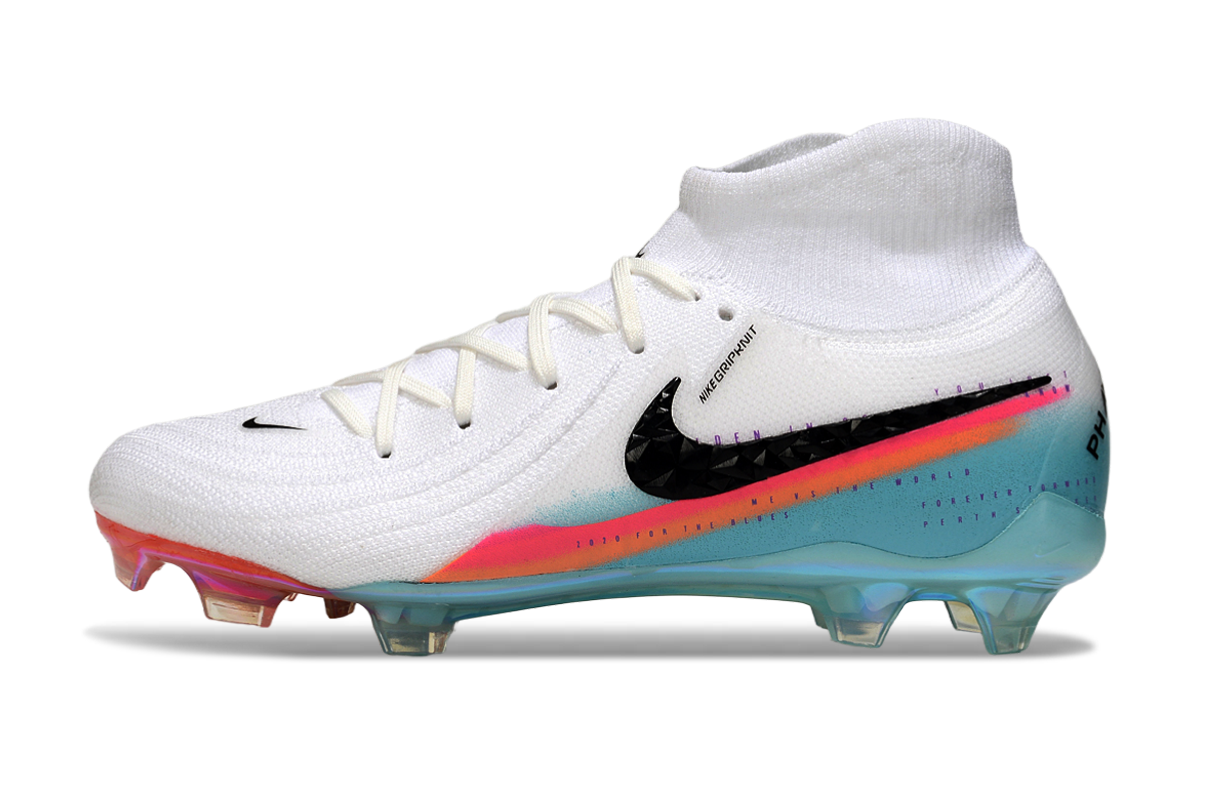 Nike Phantom Luna