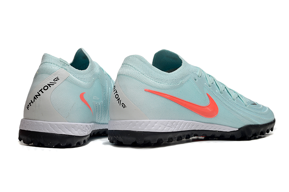 Nike Phantom Luna Turf