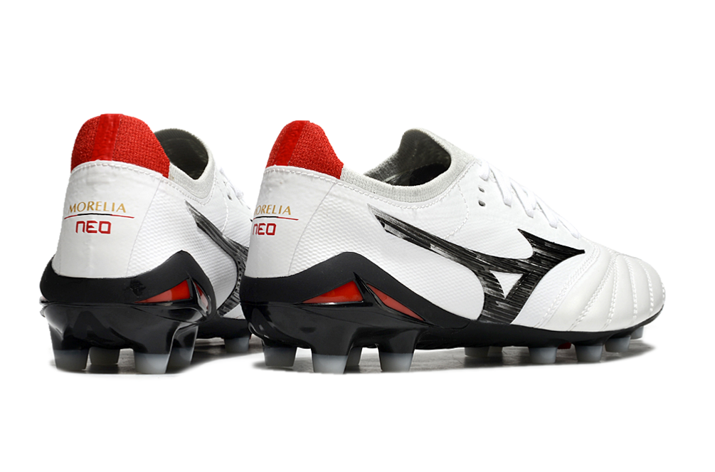 Mizuno Morelia Neo IV BATE