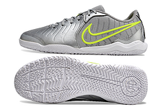 Nike Legend 10