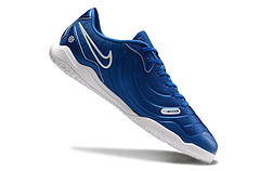 Nike Legend 10