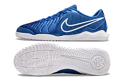 Nike Legend 10