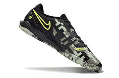 Nike Legend 10