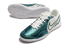 Nike Legend 10