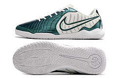 Nike Legend 10