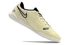 Nike Legend 10