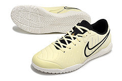 Nike Legend 10