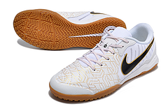 Nike Legend 10