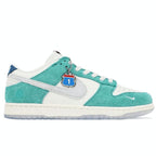 Dunk Low Kasina "Road Sign"