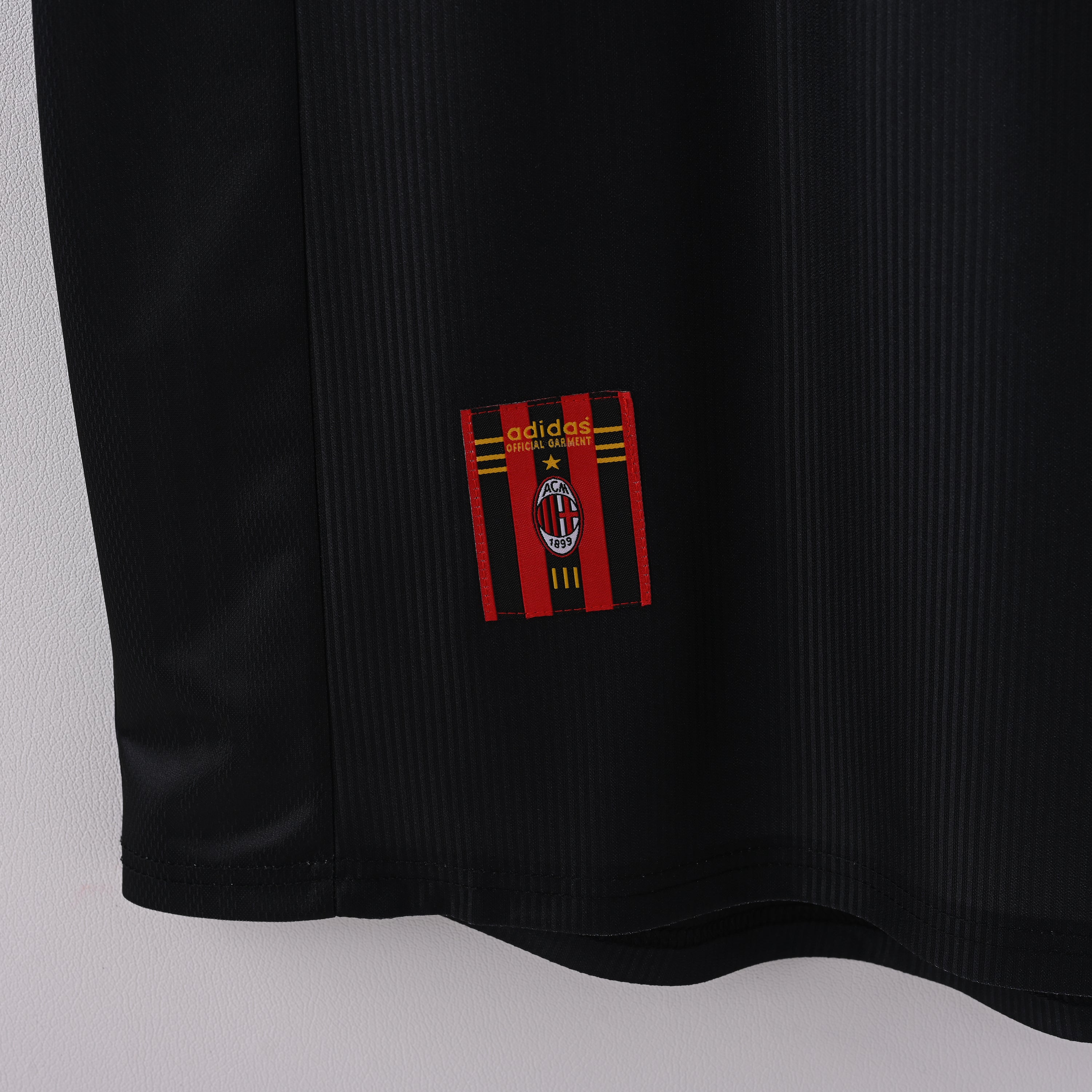 Retro AC Milan 1998/99 Jersey