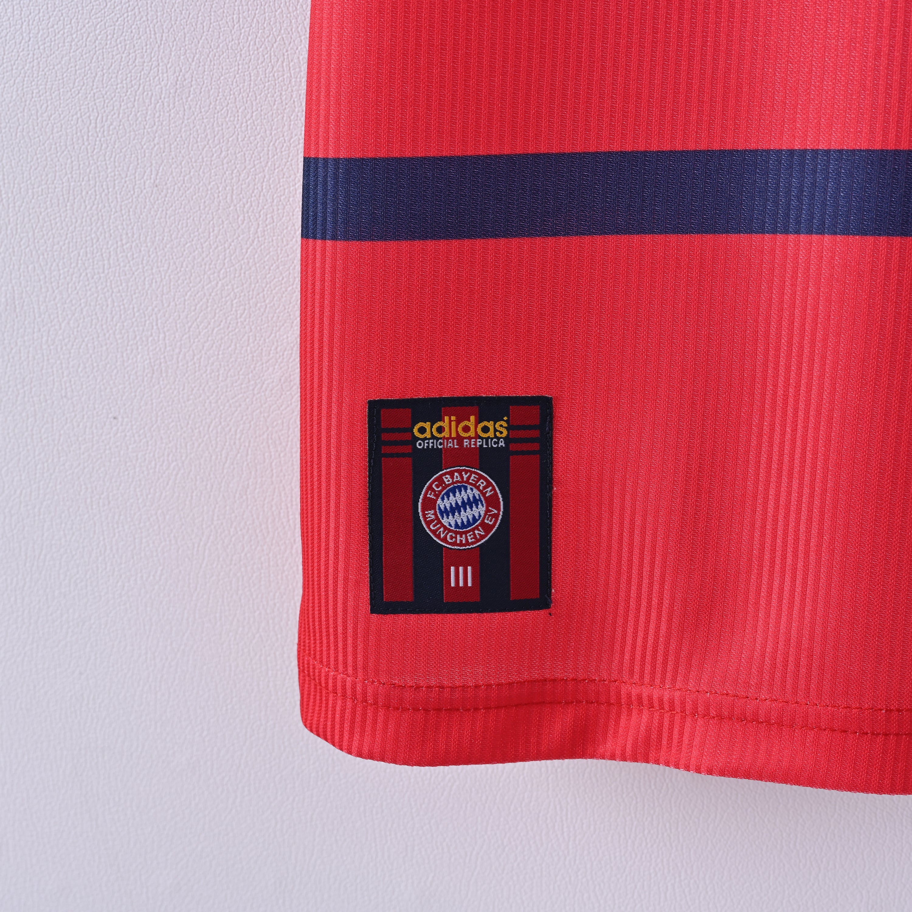 Retro Bayern Munich 1998/00 Jersey