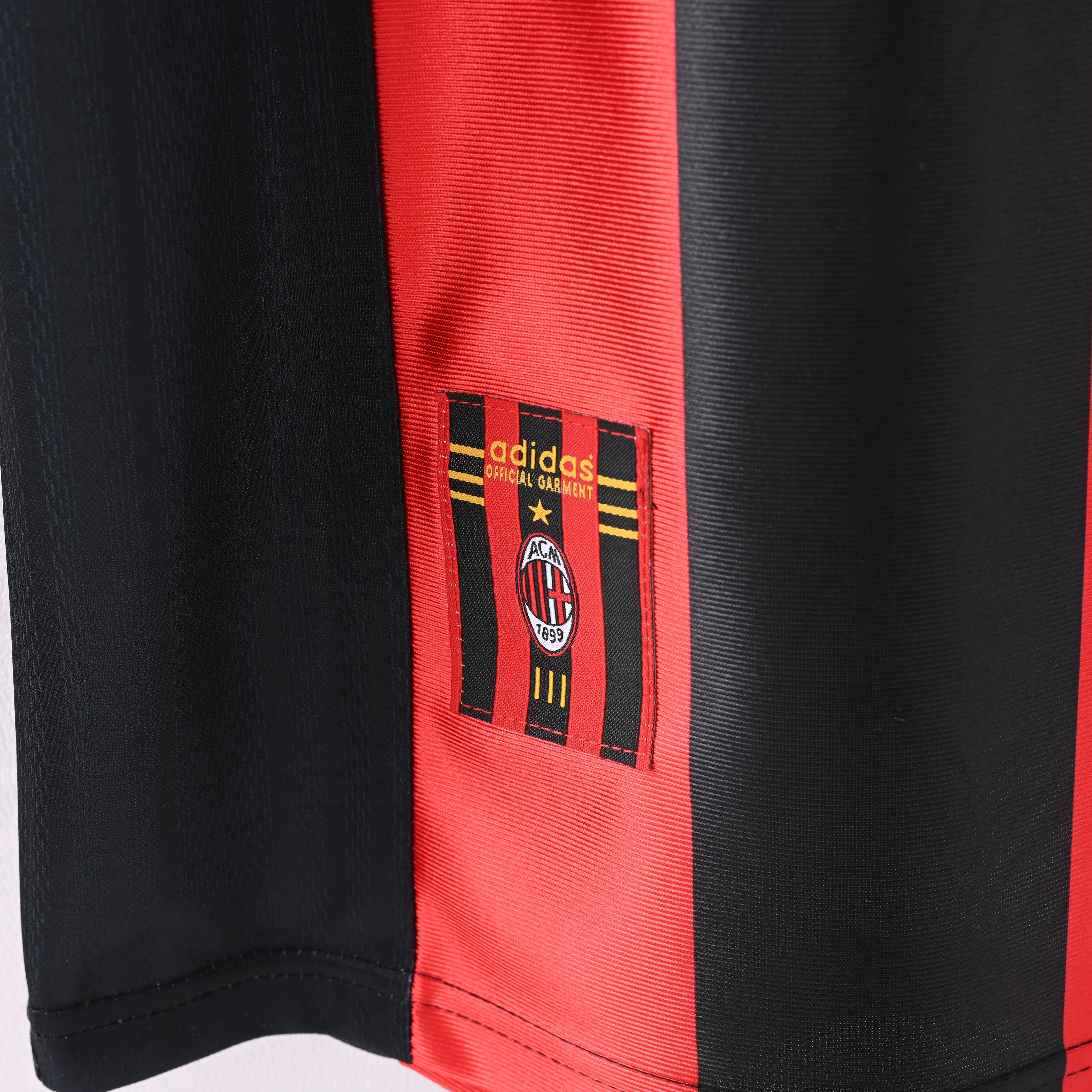 Retro AC Milan 1998/99 Jersey