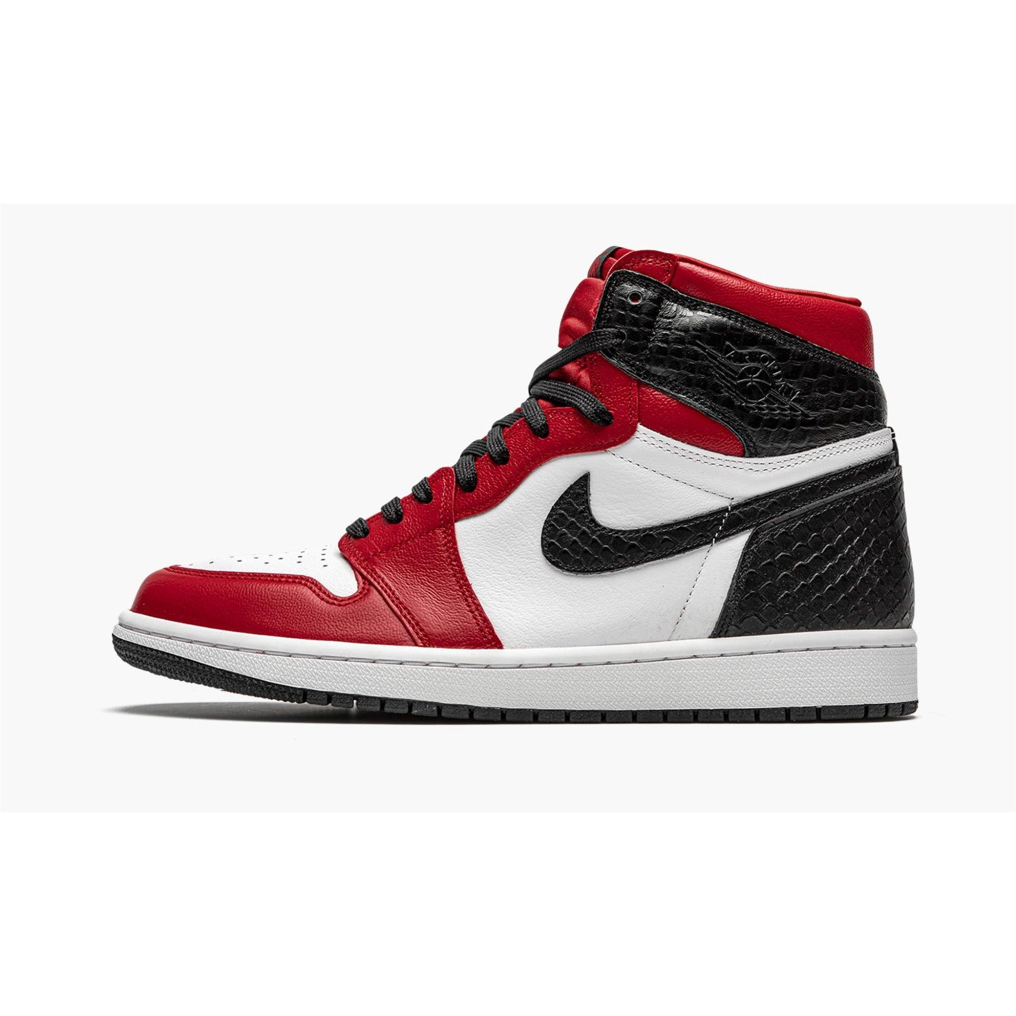 Air Jordan 1 Retro High Satin Snake Chicago