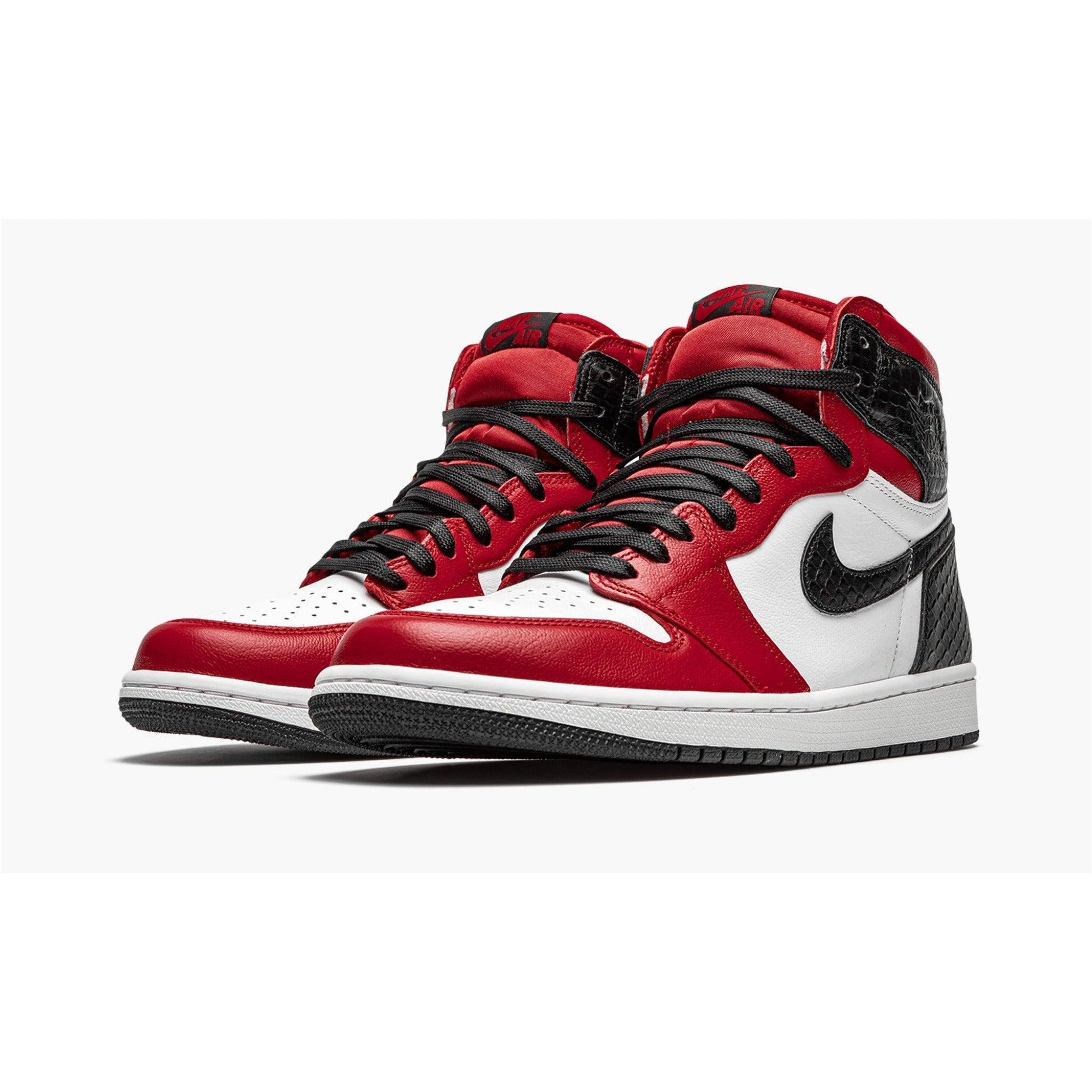 Air Jordan 1 Retro High Satin Snake Chicago