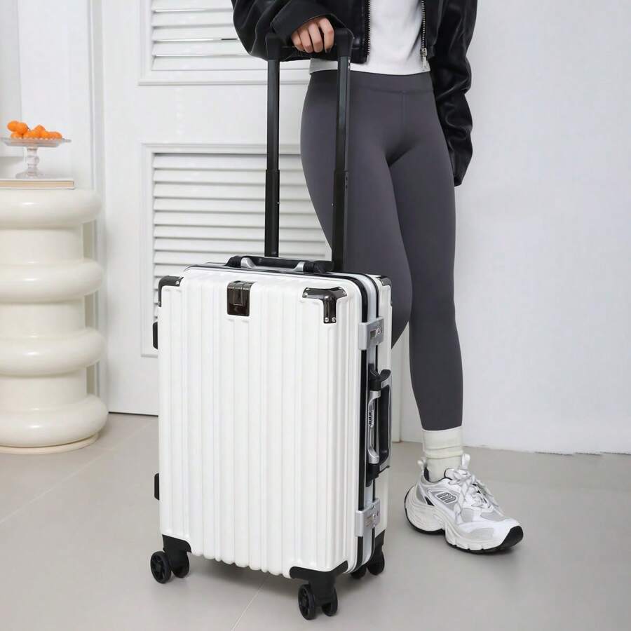 Premium Suitcase CABINE