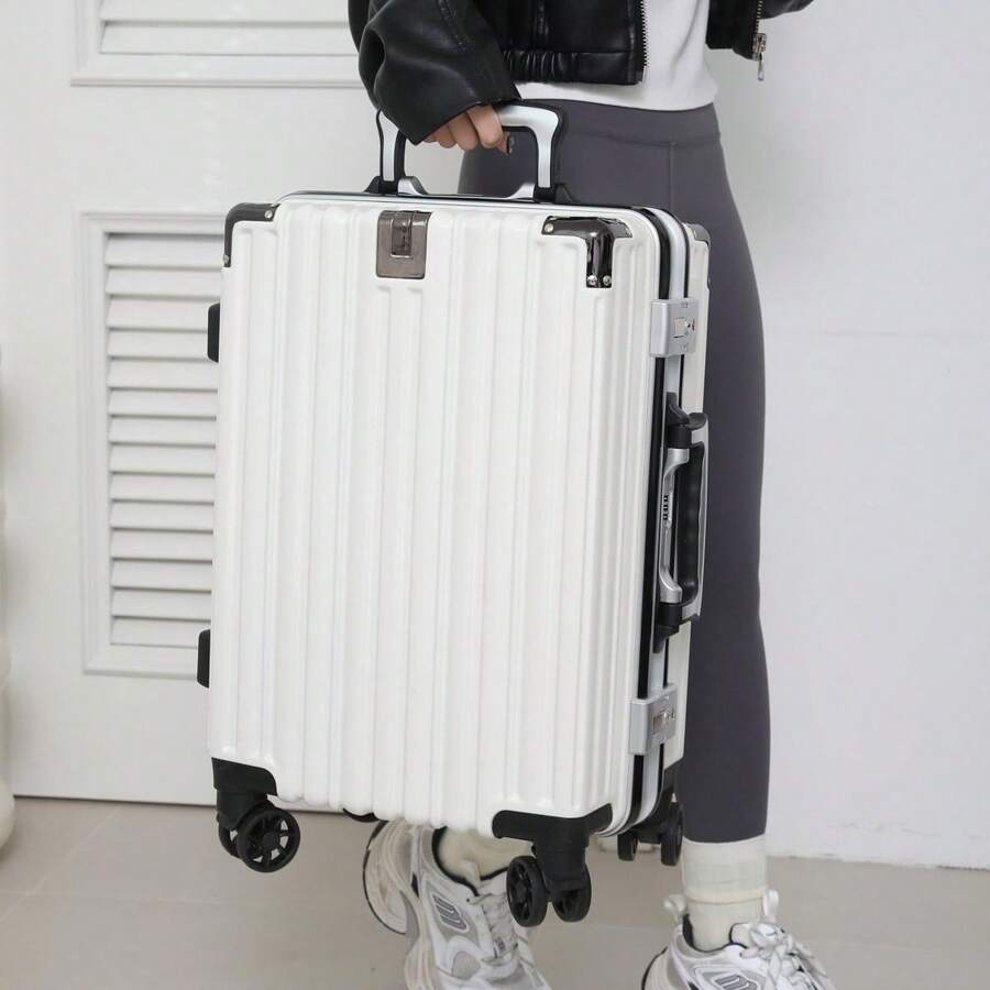 Premium Suitcase CABINE