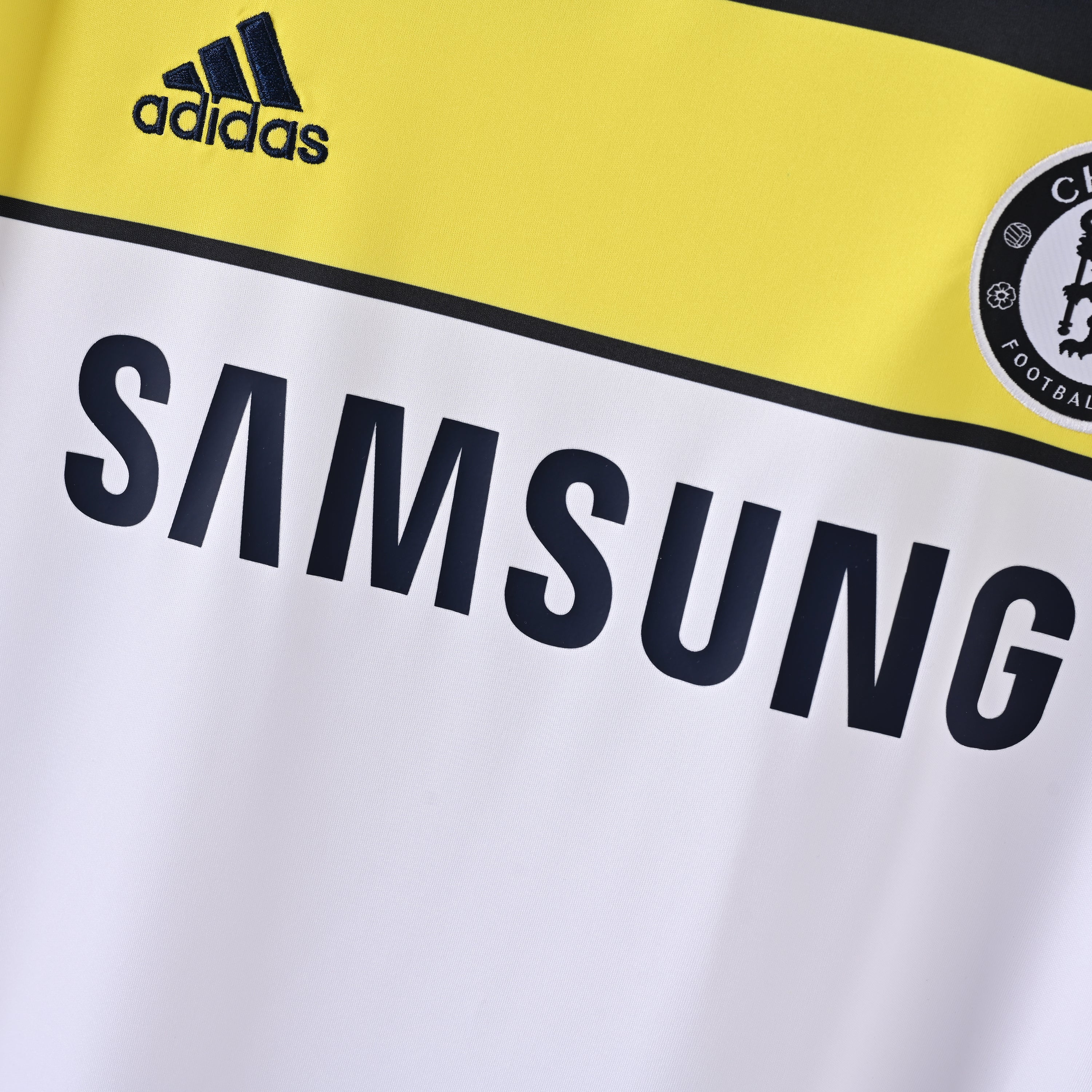 Retro Chelsea 2011/12 Jersey