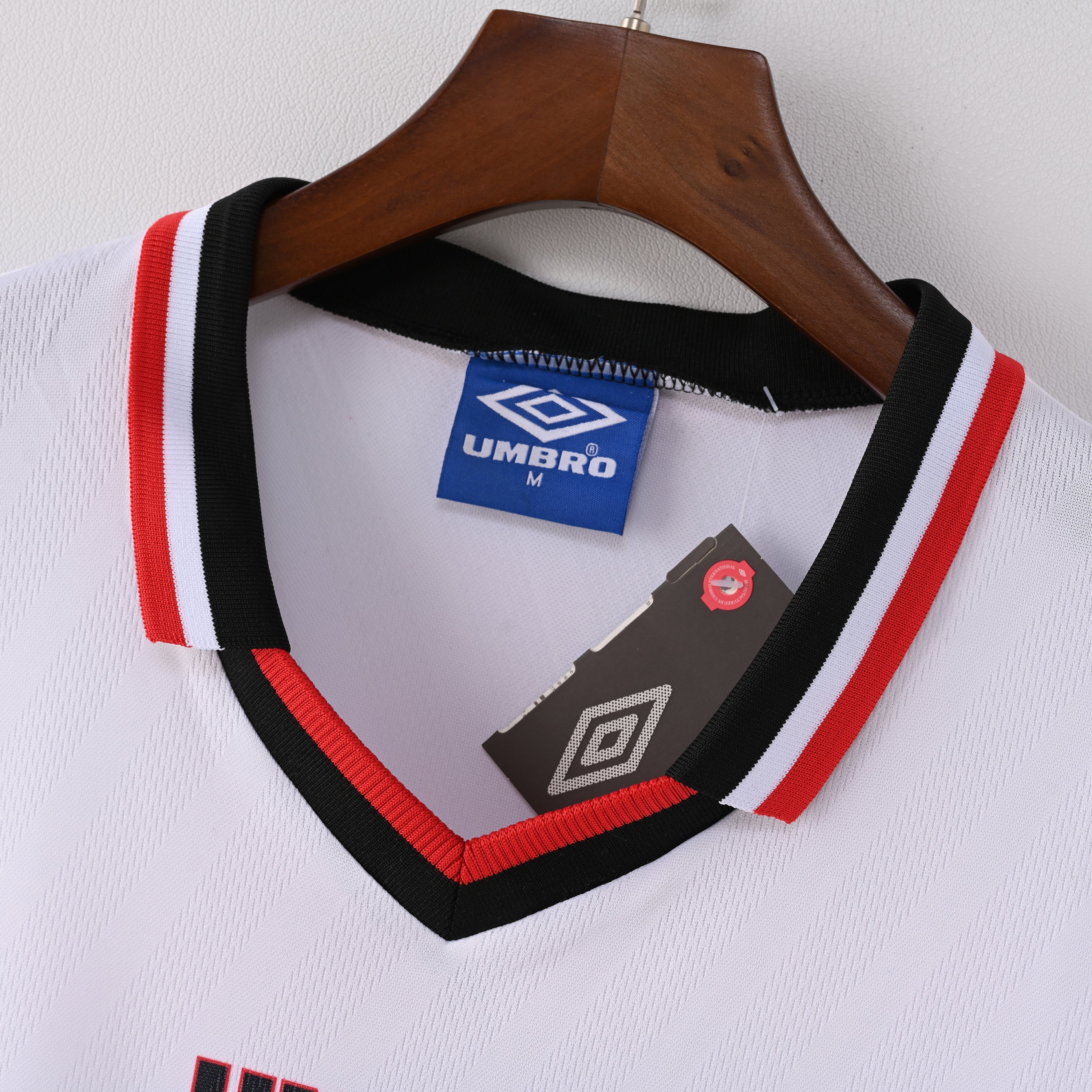 Retro Manchester United 1996/97 Jersey