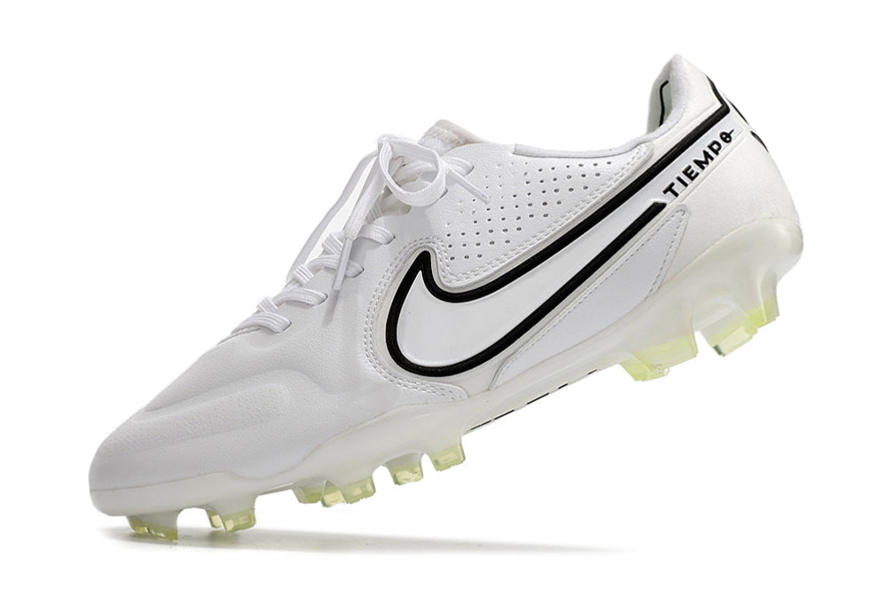 Nike Tiempo Legend 9
