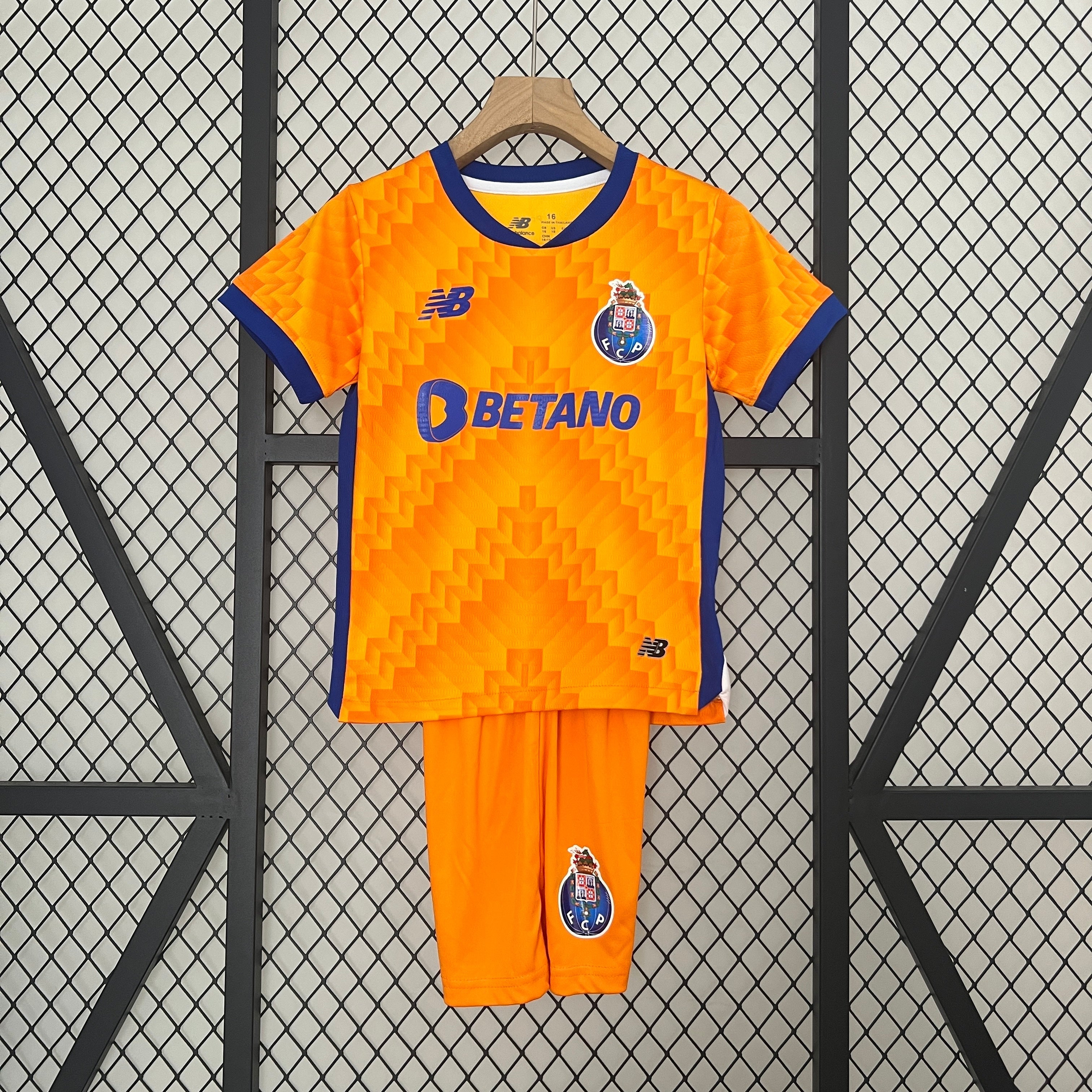 Kids FC Porto 2024/25 Away Jersey