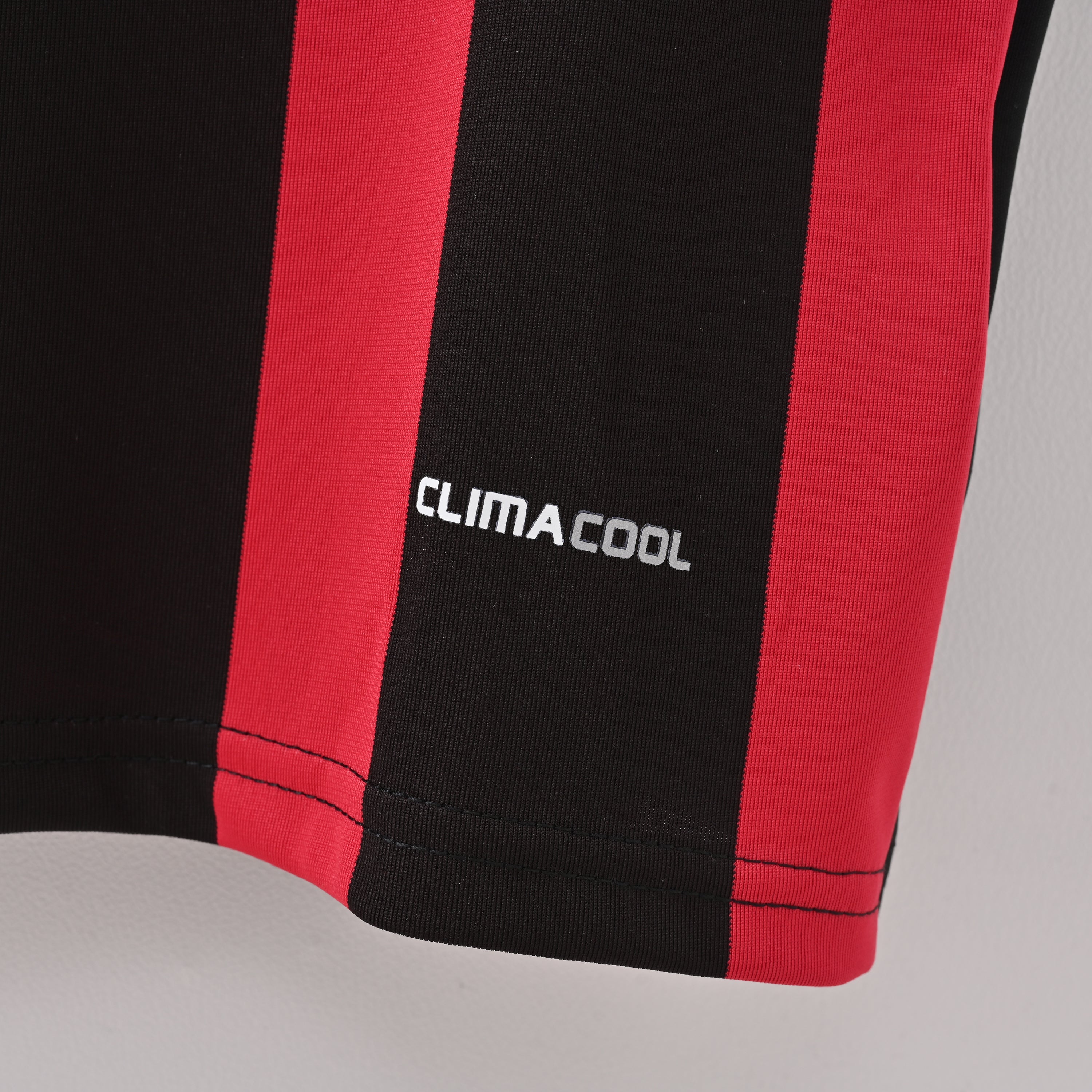 Retro AC Milan 2009/10 Jersey