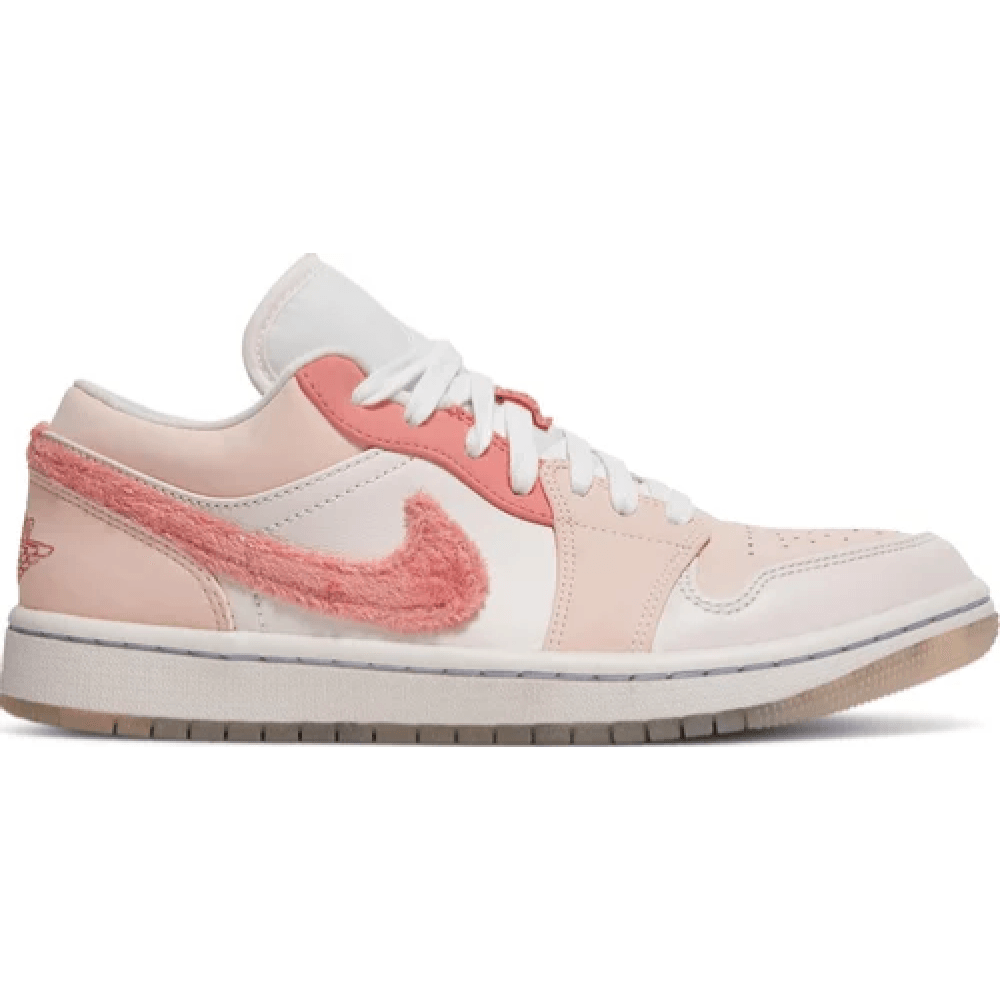 Air Jordan 1 Low SE Mighty Swooshers