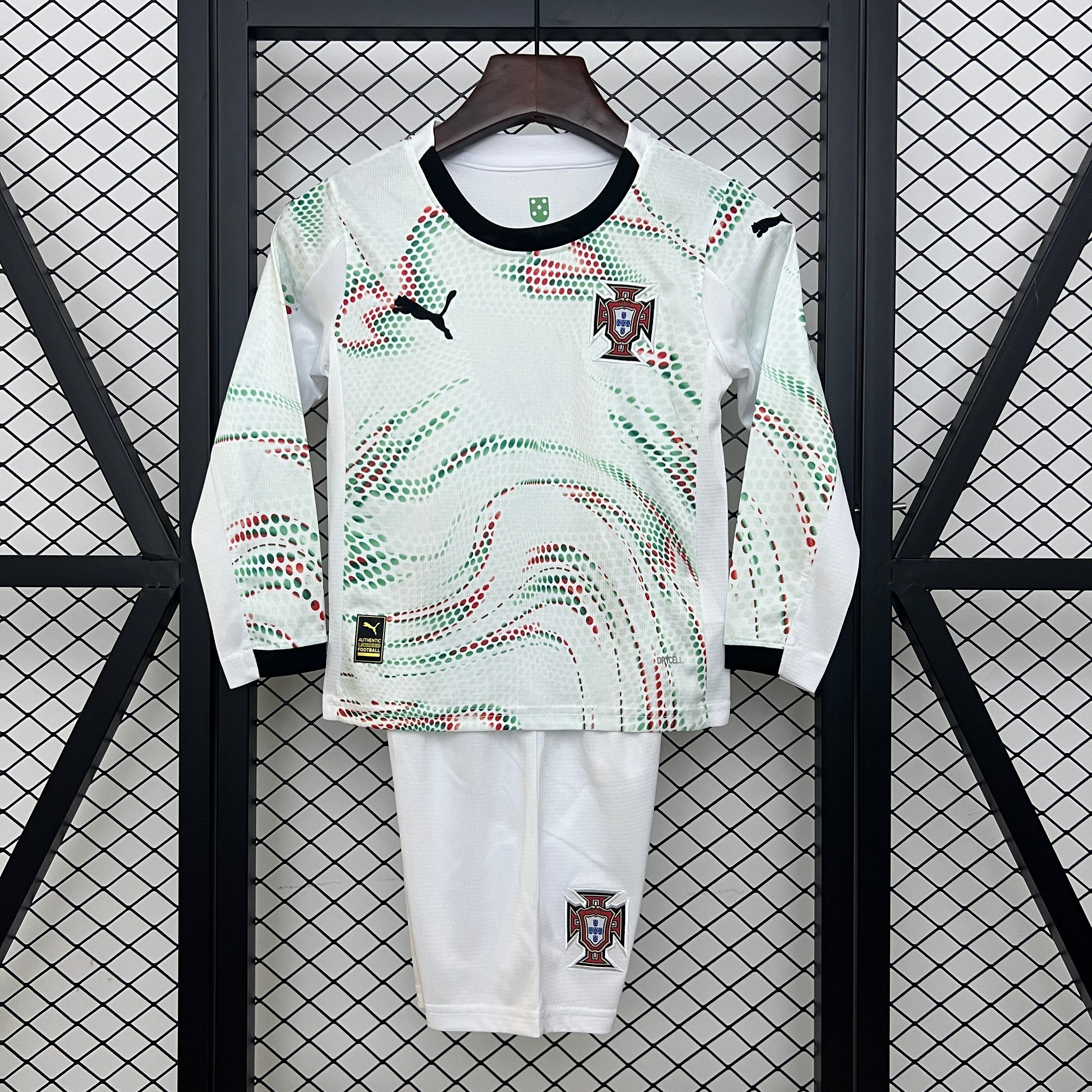 Kids Portugal 2025 Away