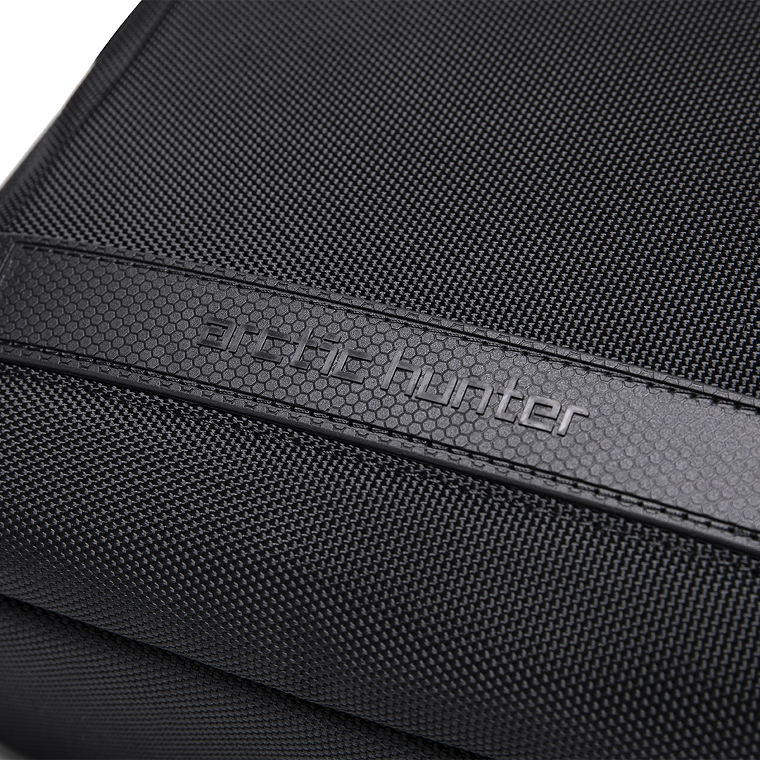Arctic hunter SC162