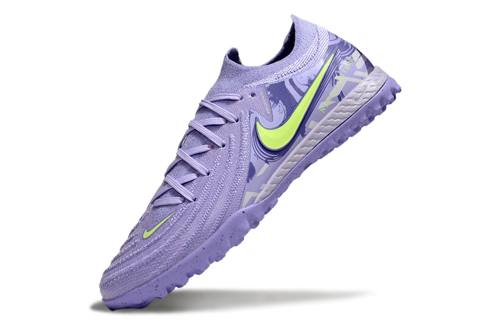 Nike Phantom Luna Turf