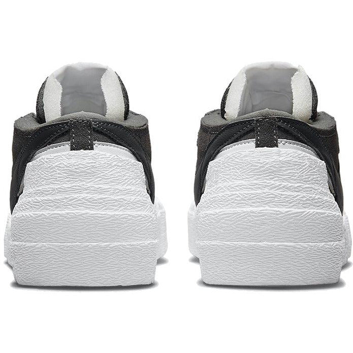 Blazer Low Sacai Iron Grey
