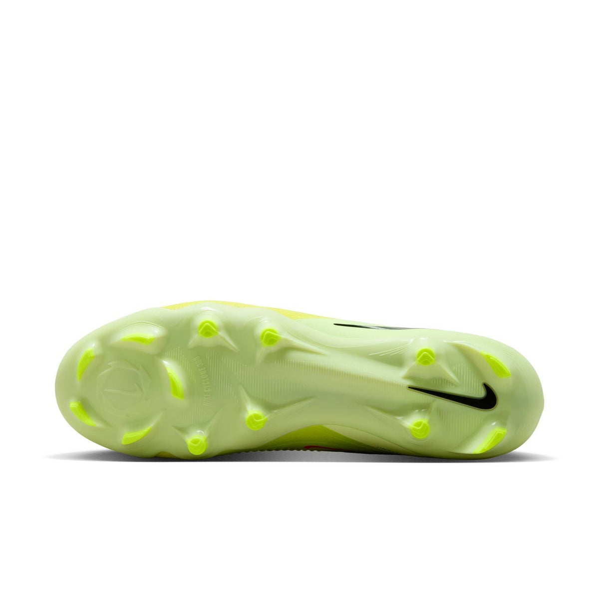 Nike Phantom 6 Low Pro Firm Ground Cleats