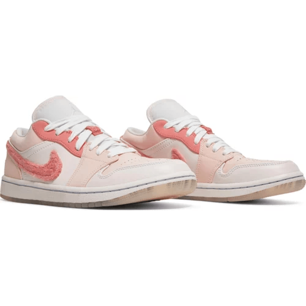 Air Jordan 1 Low SE Mighty Swooshers
