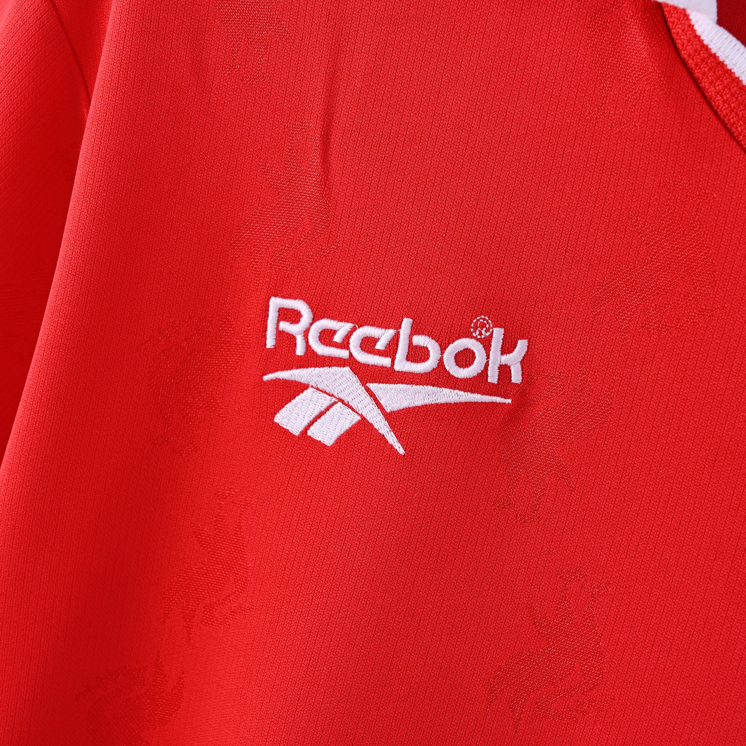 Retro Liverpool FC 1996/97 Jersey