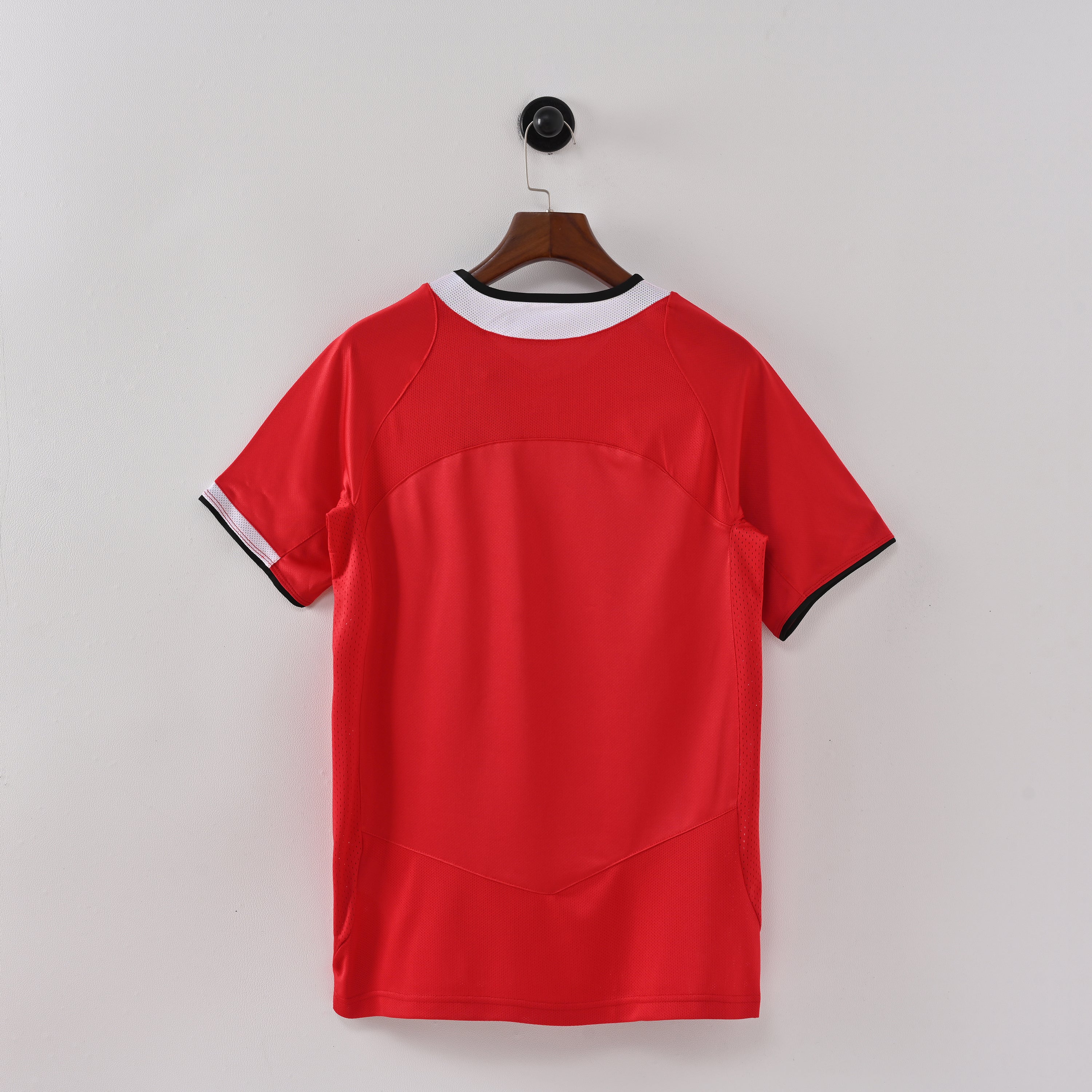 Retro Manchester United 2004/06 Jersey