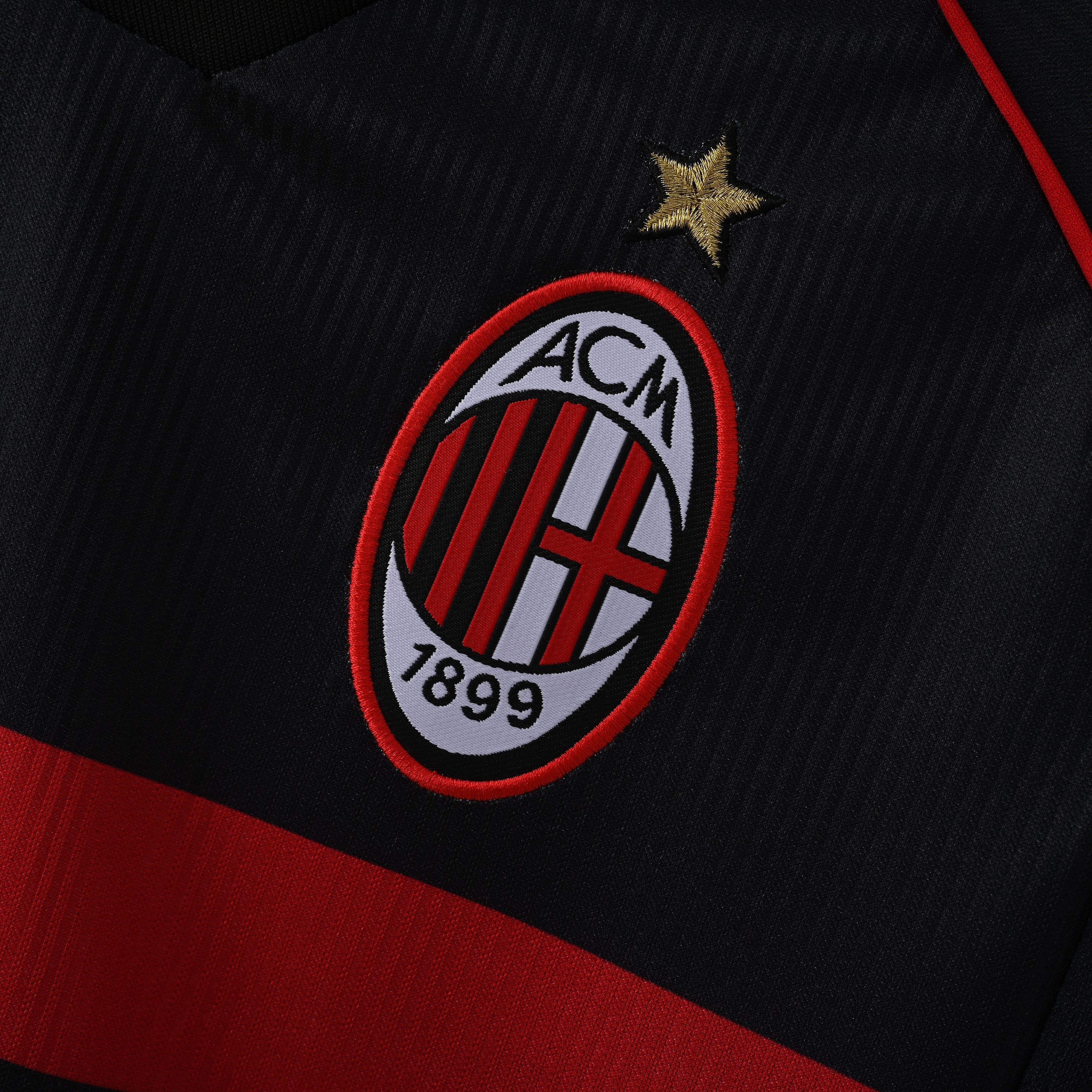 Retro AC Milan 1998/99 Jersey