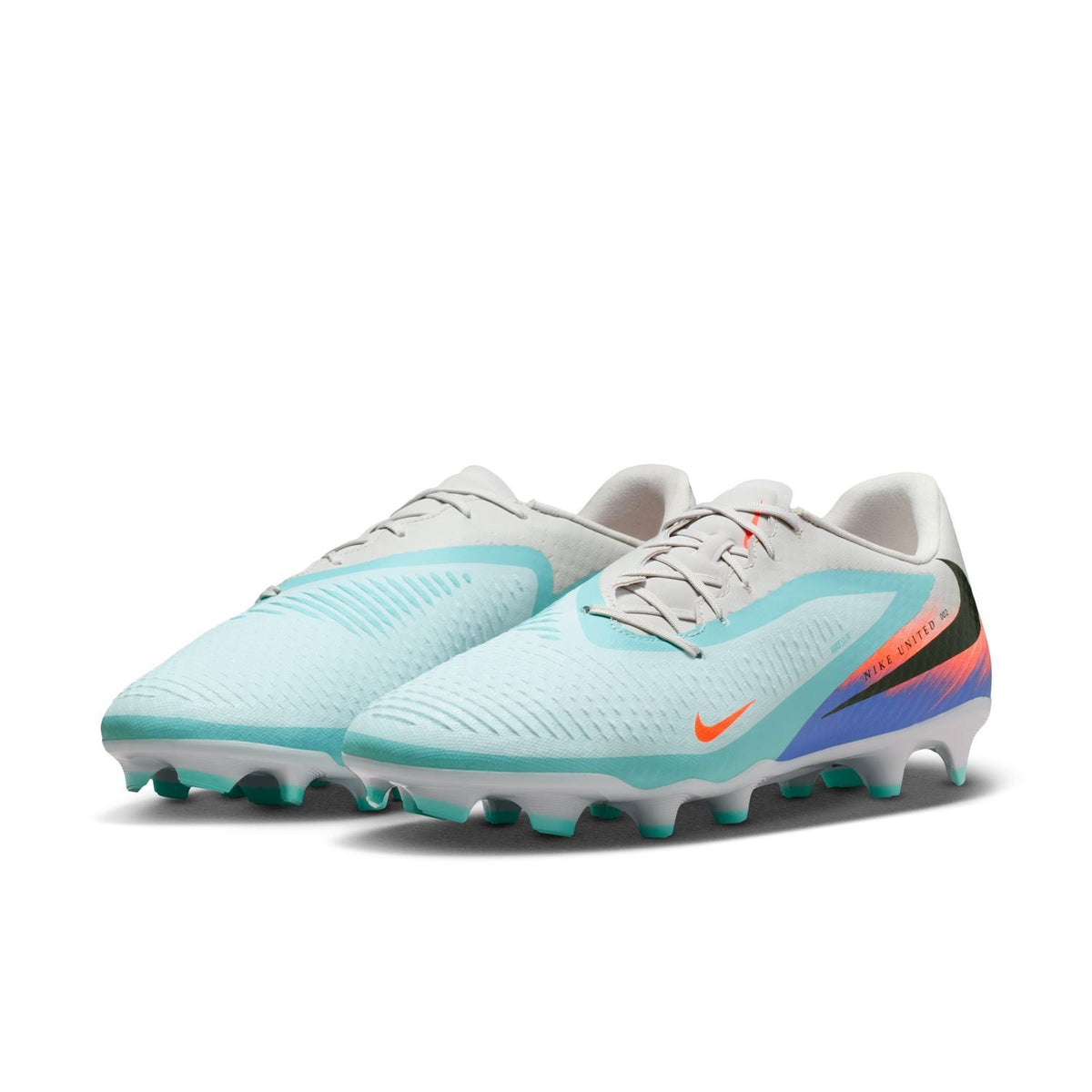 Nike United Phantom 6 Low Academy Firm/Multi-Ground Cleats
