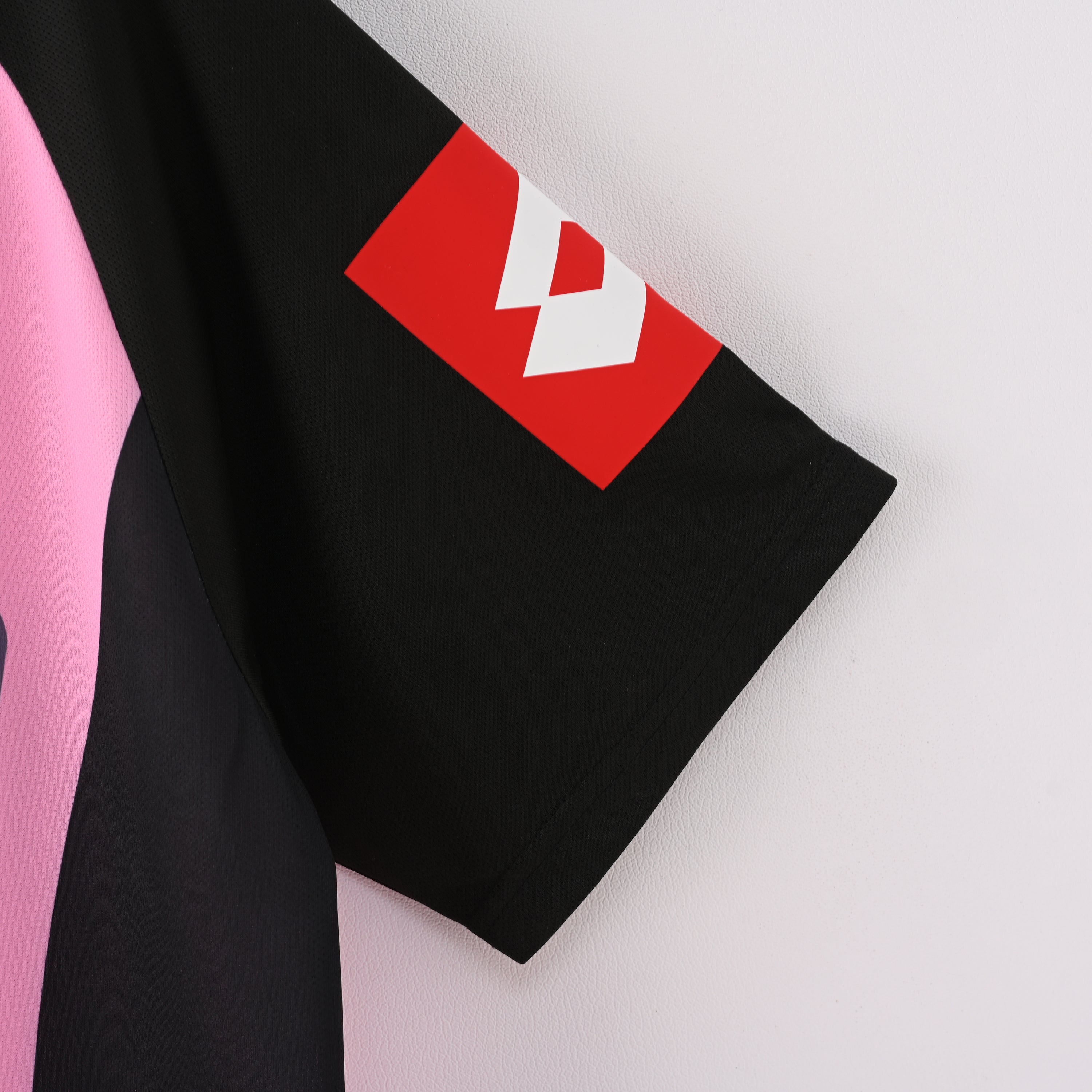Retro Juventus 2002/03 Jersey