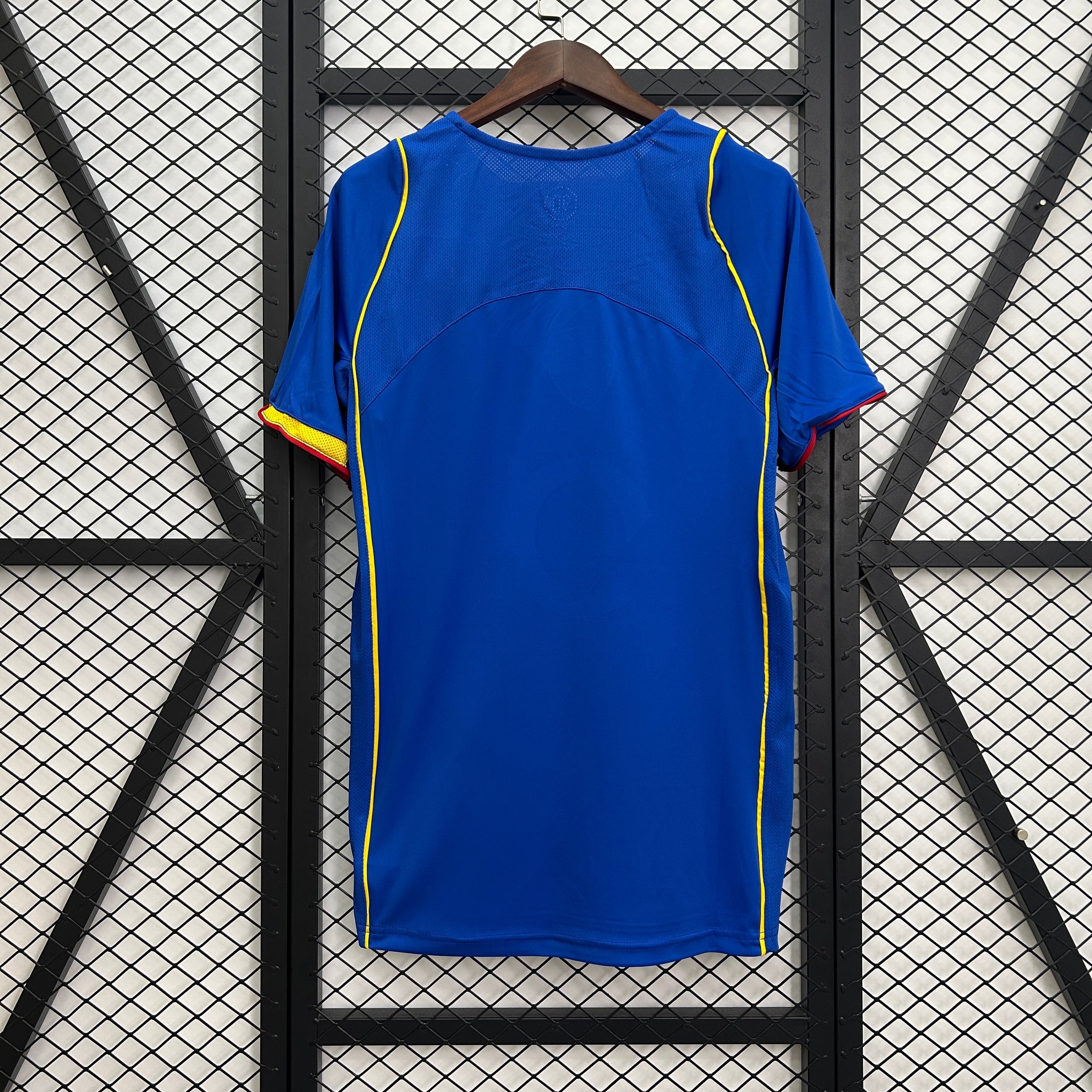 Retro Arsenal Jersey 2004/05