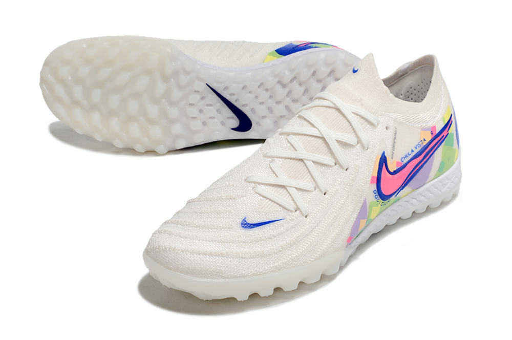 Nike Phantom Luna Turf