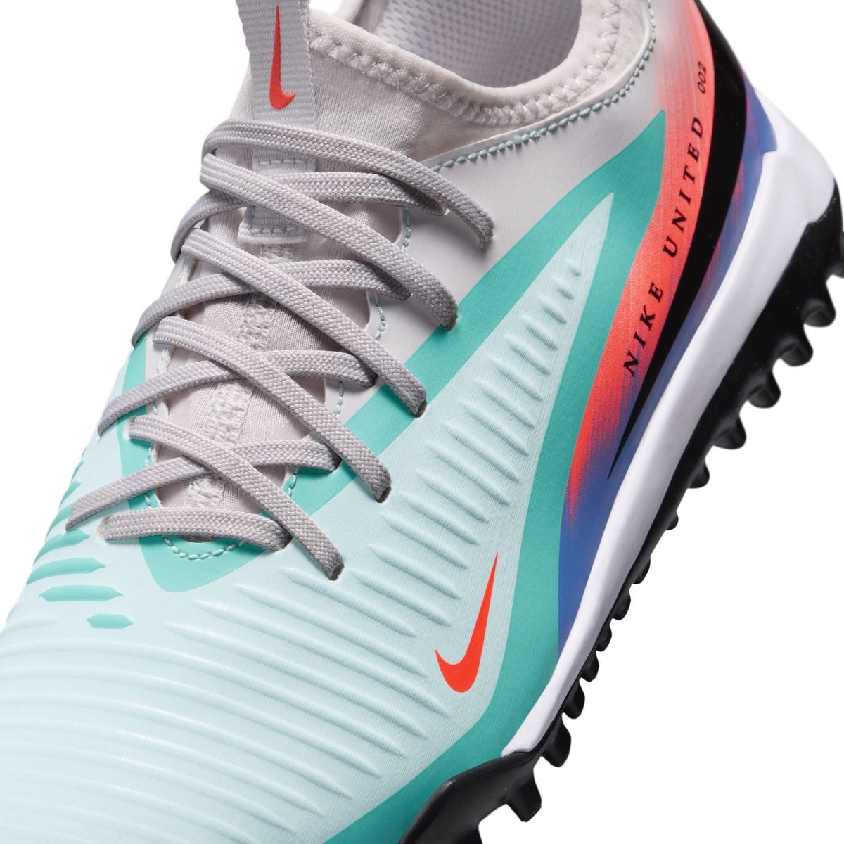 Nike United Junior Phantom 6 Low Academy Turf Shoes