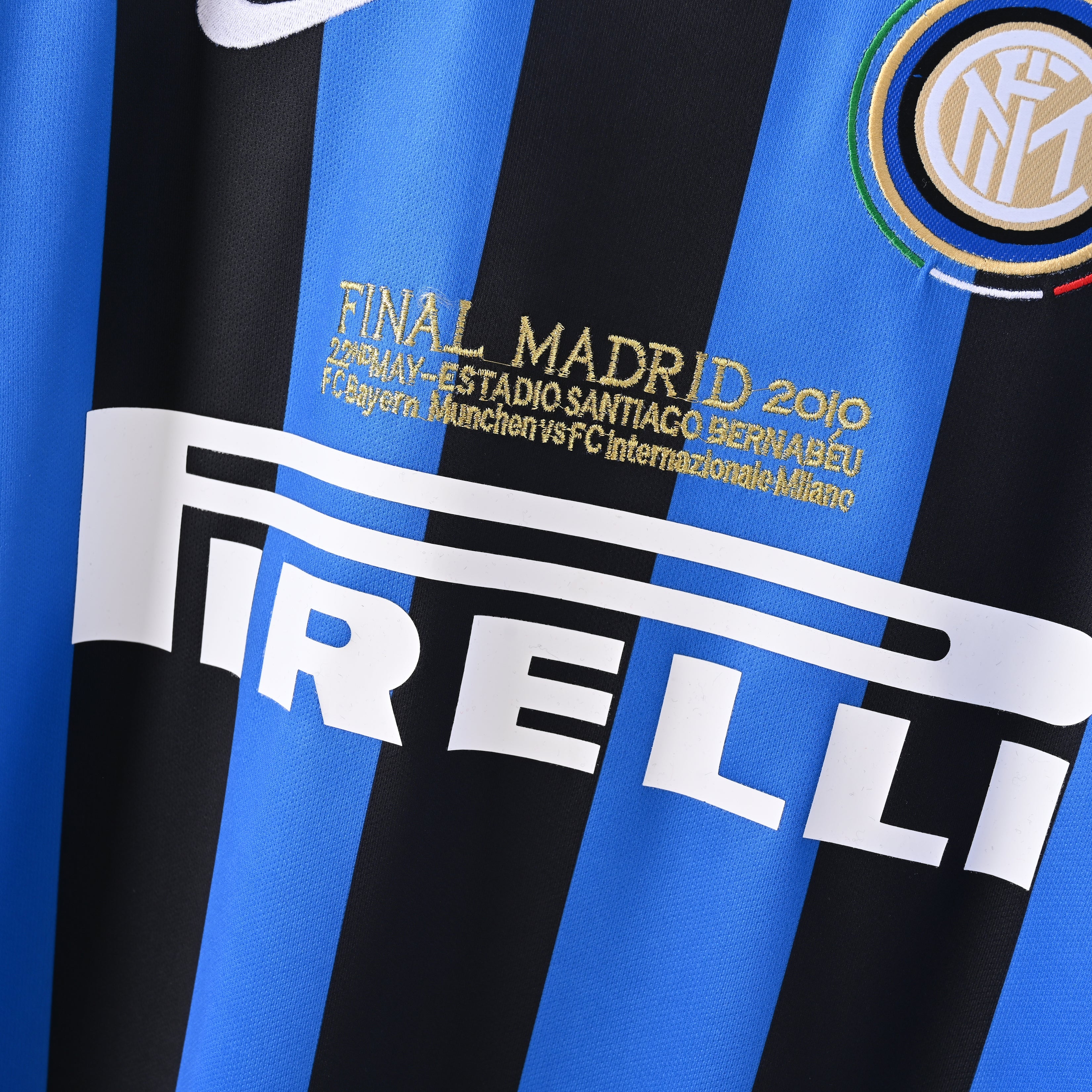 Retro Inter Milan 2009/10 Jersey