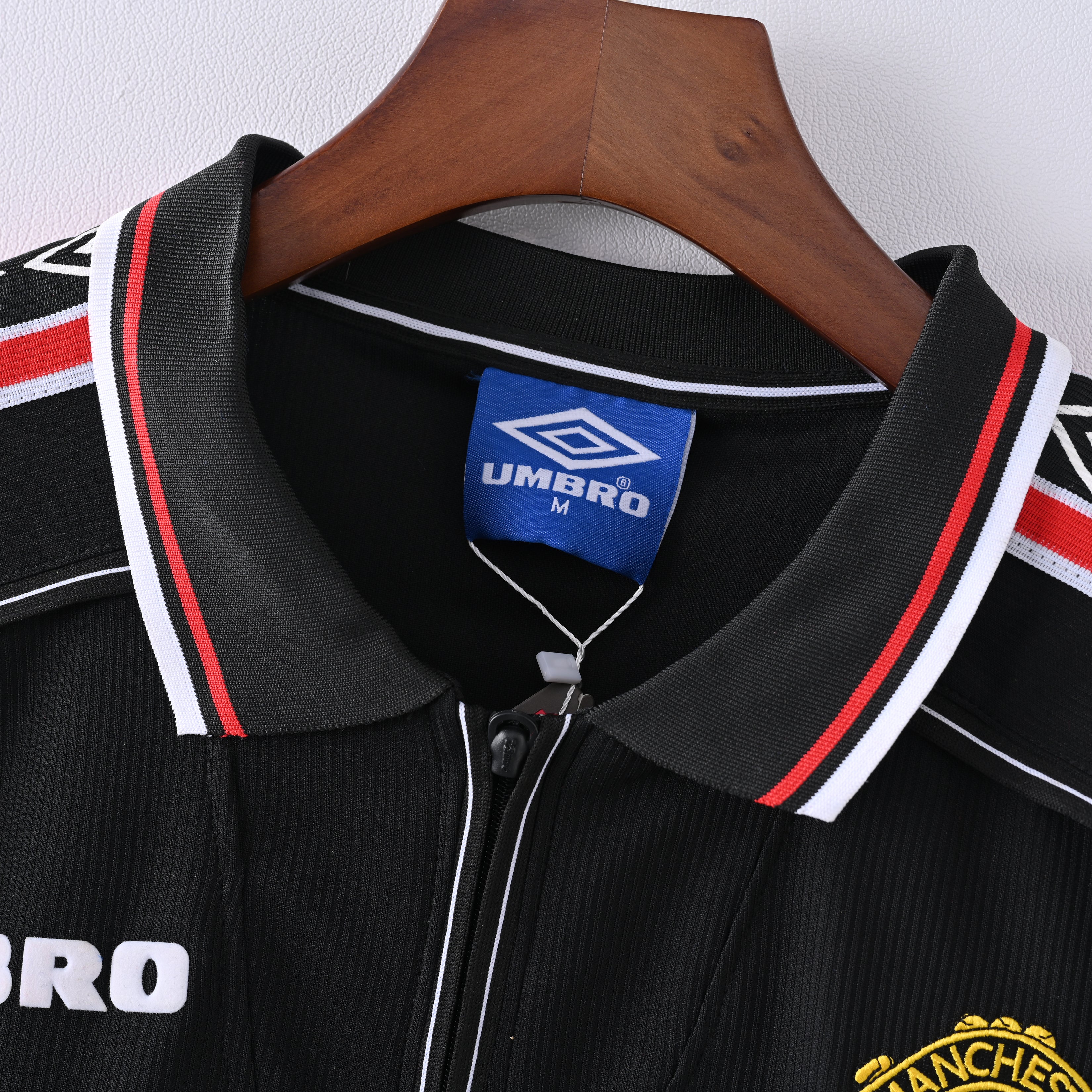 Retro Manchester United 1998/99 Jersey