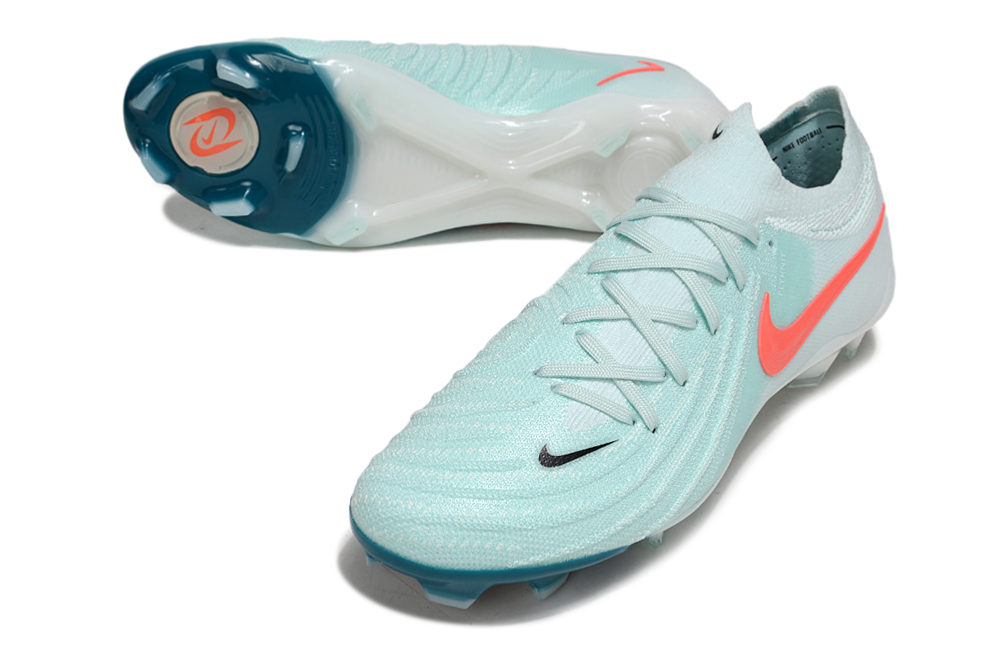 Nike Phantom Luna