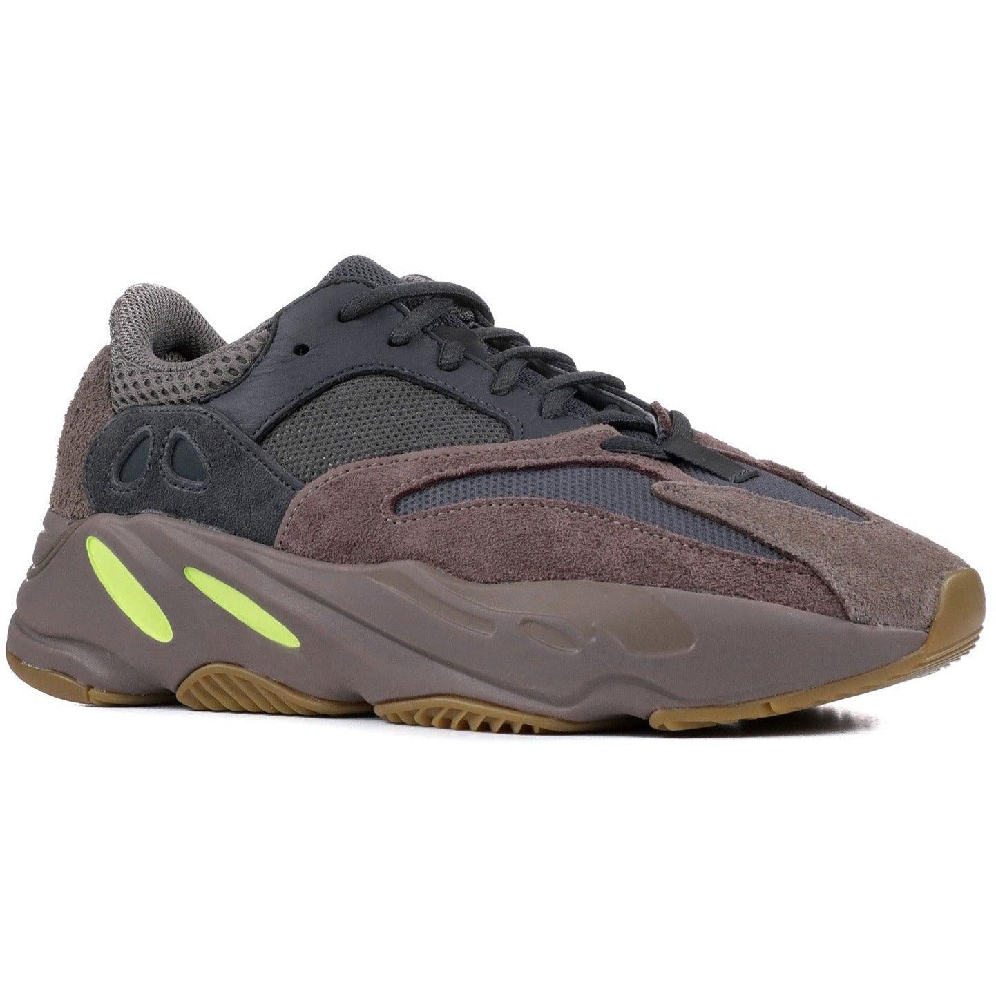 Yeezy 700 Mauve