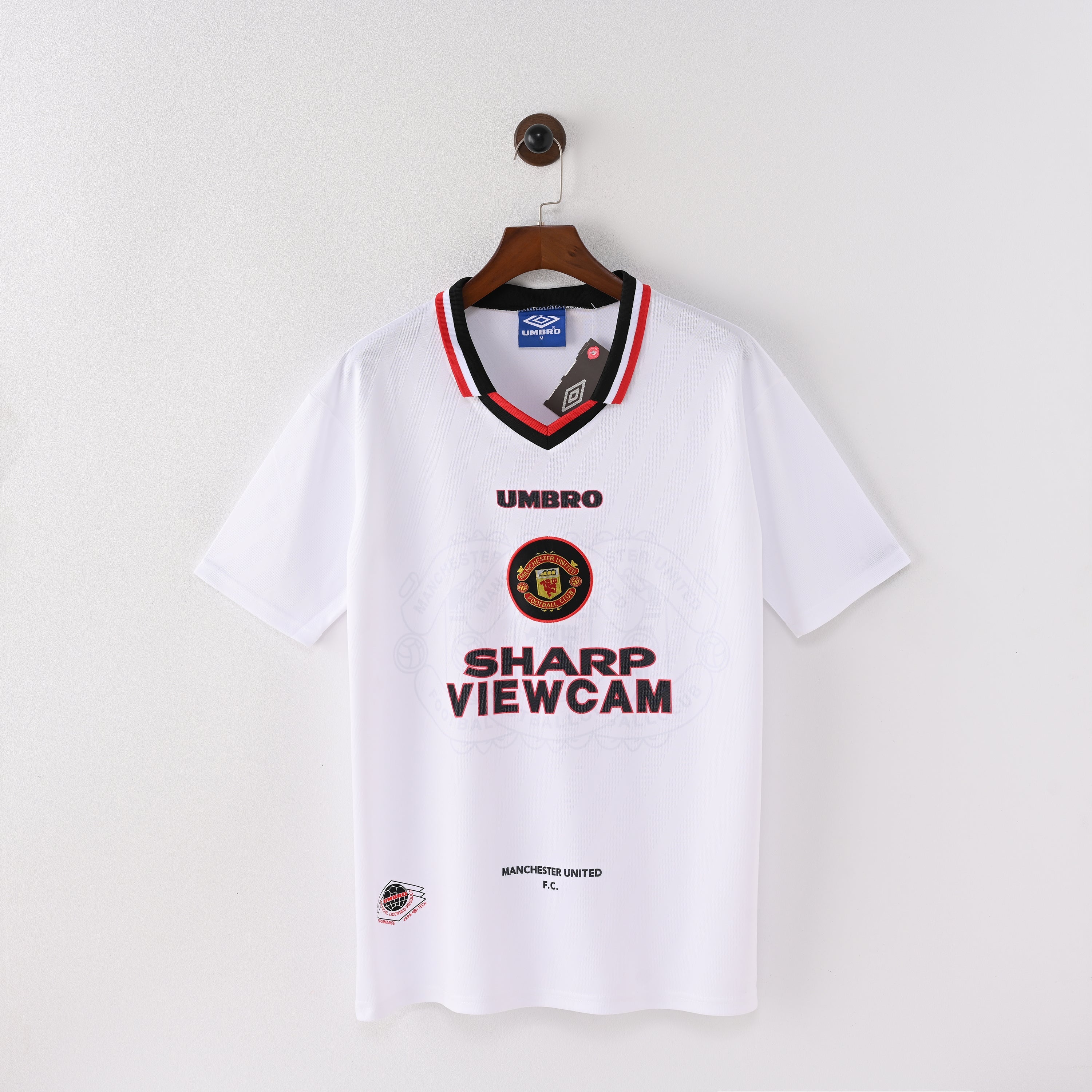 Retro Manchester United 1996/97 Jersey