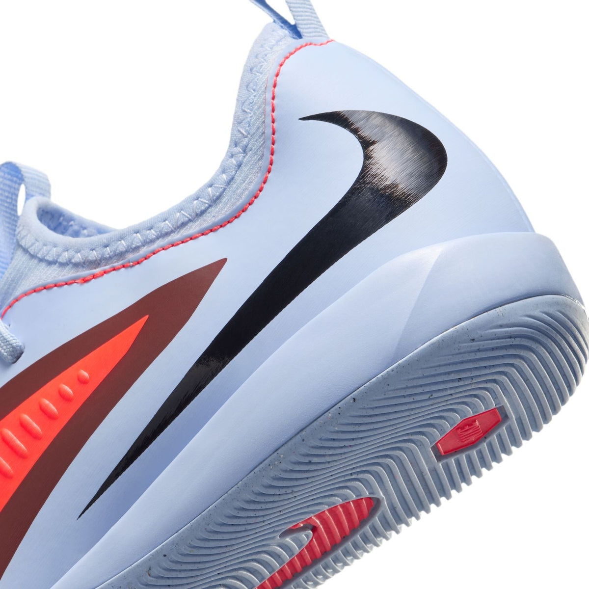 Nike Junior Phantom 6 Low Academy indoor Court Shoes